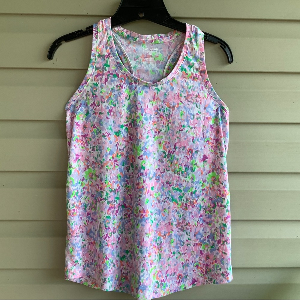 Tek Gear Essential Gear Athletic Tank - Size Small 3/$12